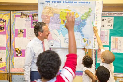 Citi Volunteers Teach Economic Empowerment to P.S. 96 in East Harlem, New York By Francesco Vanni d'Archirafi